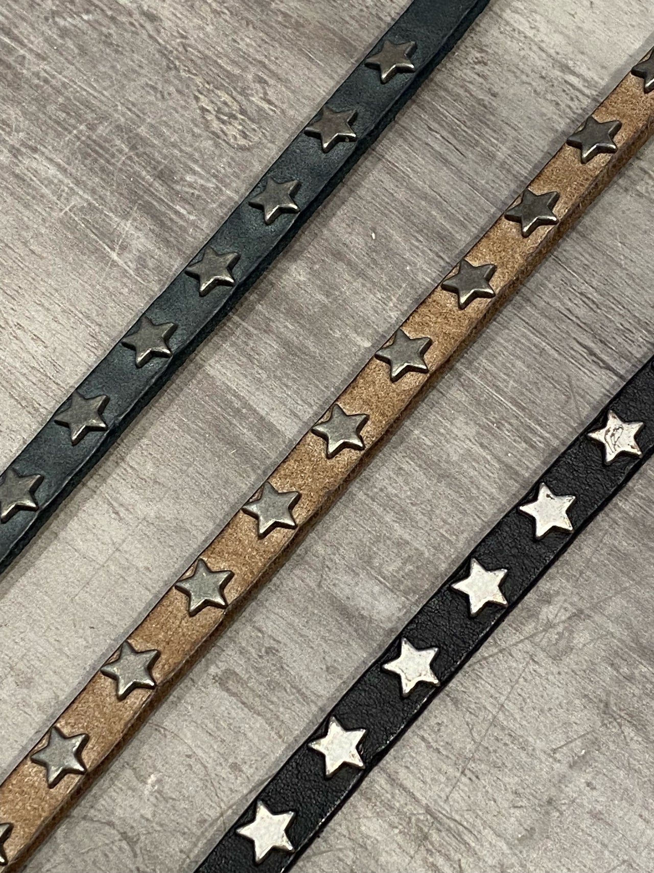 Skinny Belt with Star Studs