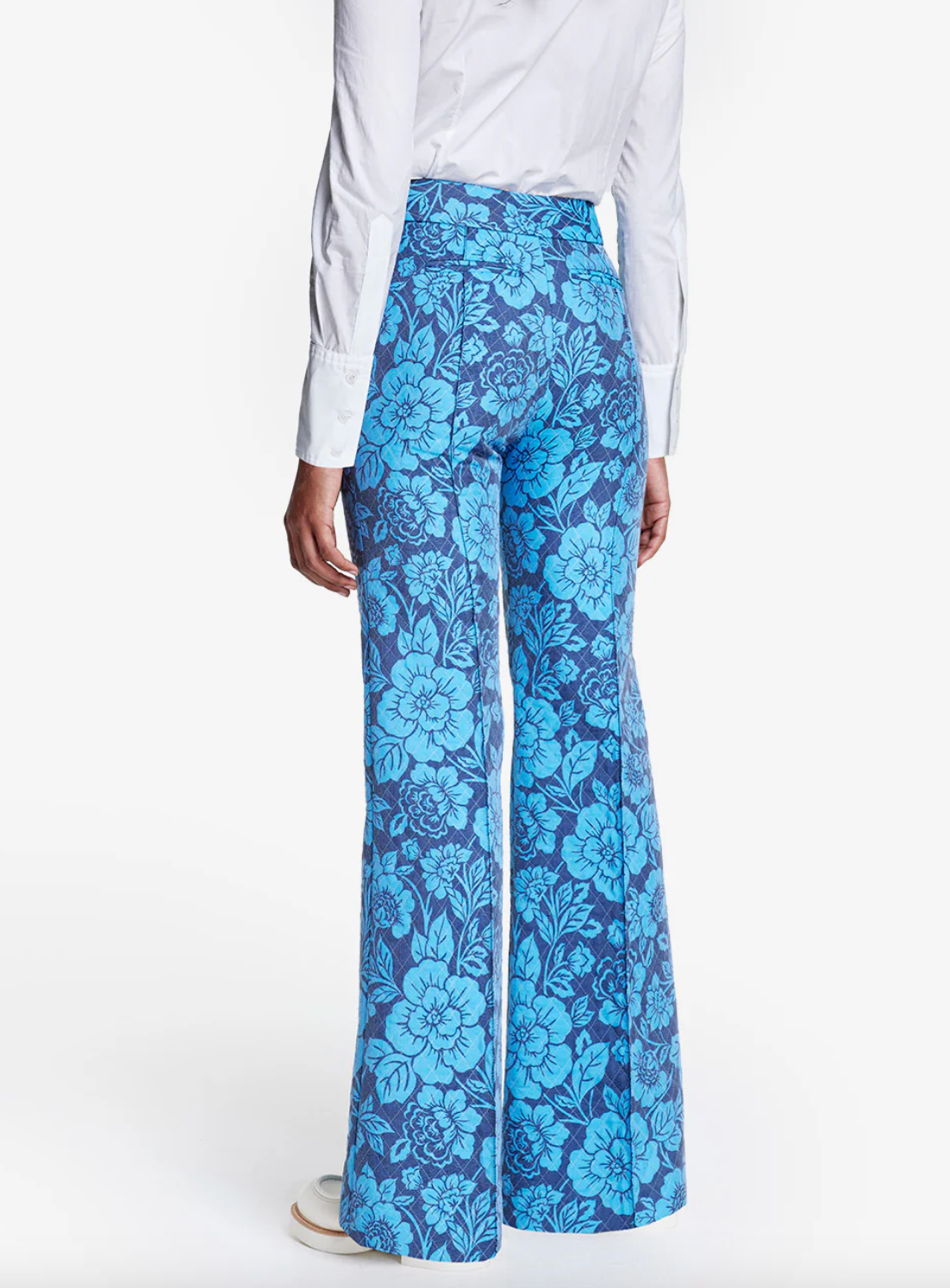 Wide Leg Pintuck Trouser